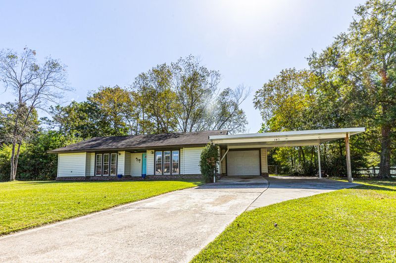 107 Wade Ct, Summerville, SC 29486