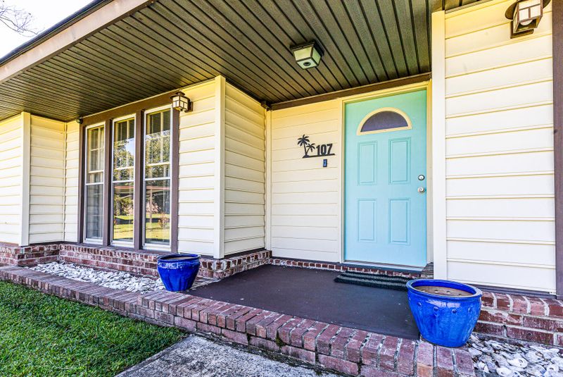 107 Wade Ct, Summerville, SC 29486