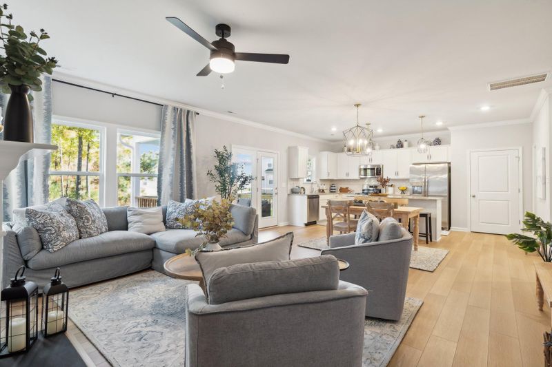 147 Casein St, Summerville, SC 29483