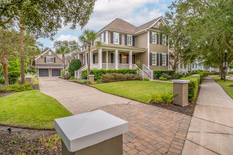 1709 Pierce St, Daniel Island, SC 29492