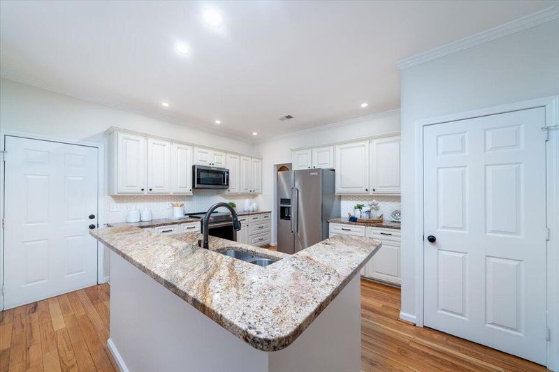 1171 W Park View Pl, Mount Pleasant, SC 29466