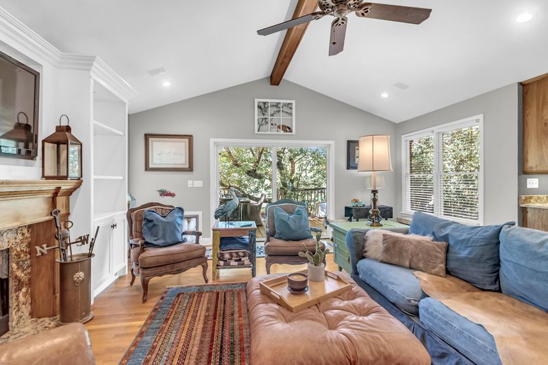 1110 Darwin St, Charleston, SC 29412