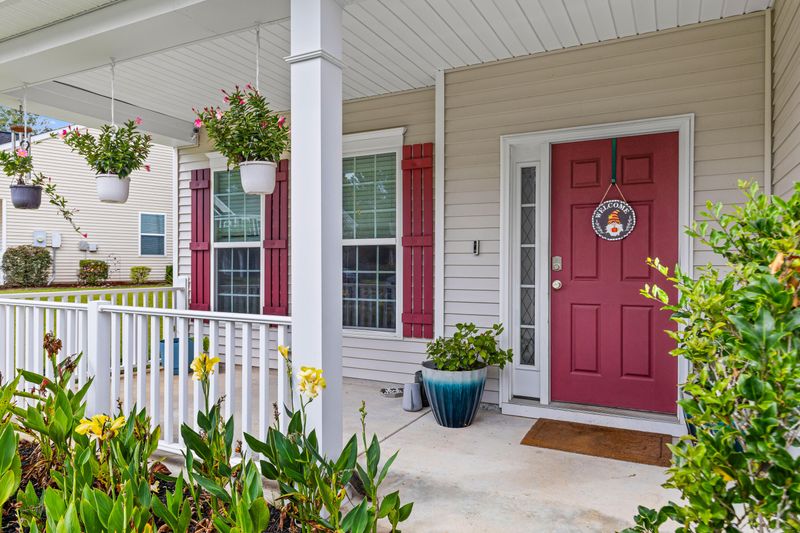 303 Bibiana Ln, Goose Creek, SC 29445