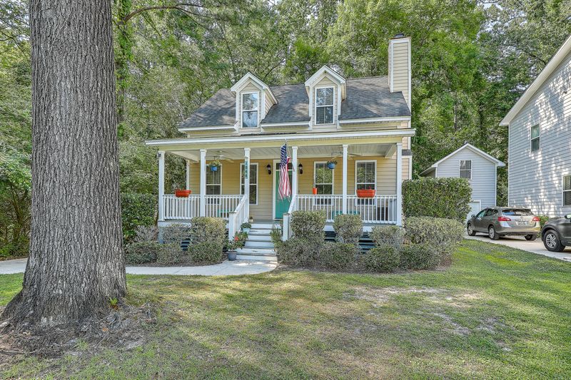 1866 Dogwood Rd, Charleston, SC 29414