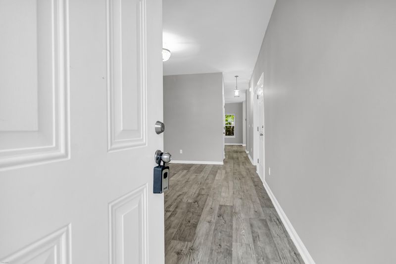 229 Grand Oaks Dr, Ladson, SC 29456