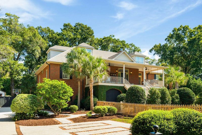 520 Whilden St, Mount Pleasant, SC 29464