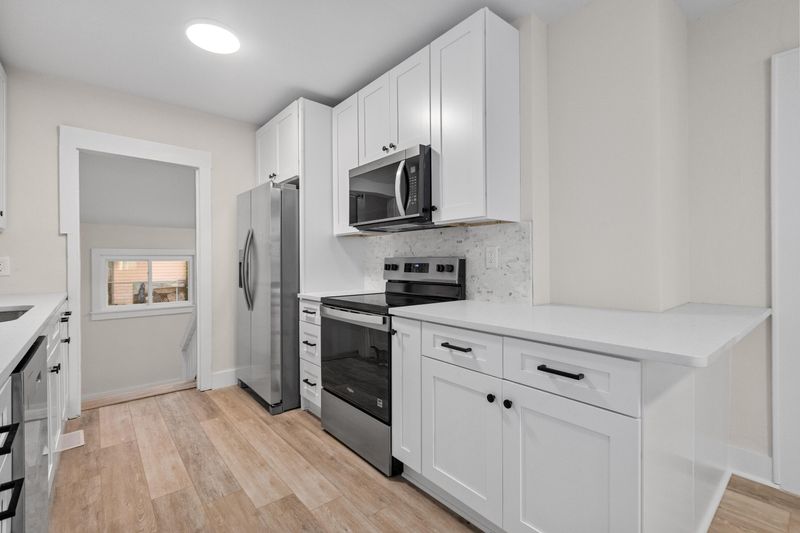 3987 Niagara St, North Charleston, SC 29405