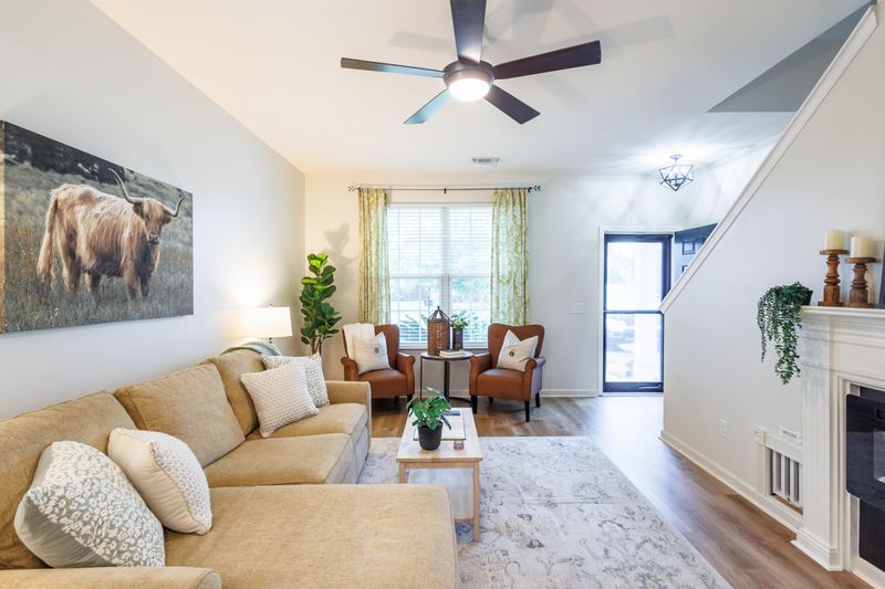 245 Oglethorpe Cir, Moncks Corner, SC 29461