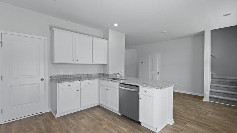 5520 Bowmore Blvd, Ravenel, SC 29470