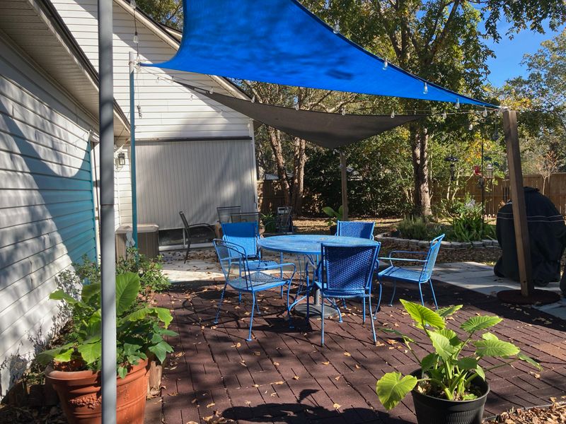 8542 Bentwood Dr, North Charleston, SC 29406