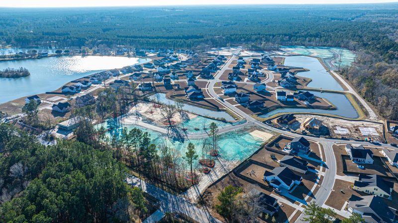 1240 Augusta Pass Dr, Ridgeville, SC 29472