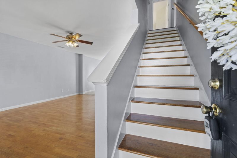 2015 Robin Wood Blvd, Moncks Corner, SC 29461