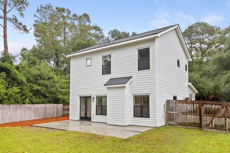 2806 Blidgen Rd, Johns Island, SC 29455
