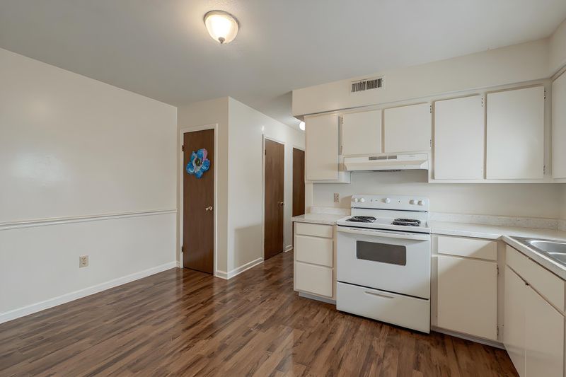 103 Magwood Dr, Summerville, SC 29485