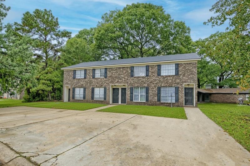 109 Magwood Dr, Summerville, SC 29485