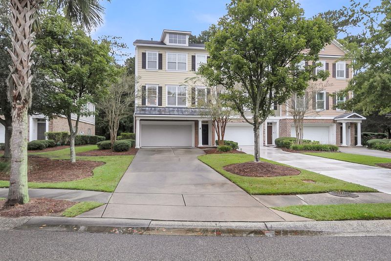 129 Palm Cove Way, Mount Pleasant, SC 29466