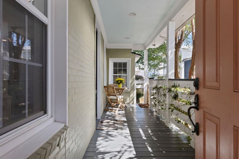 10 Dewey St, Charleston, SC 29403