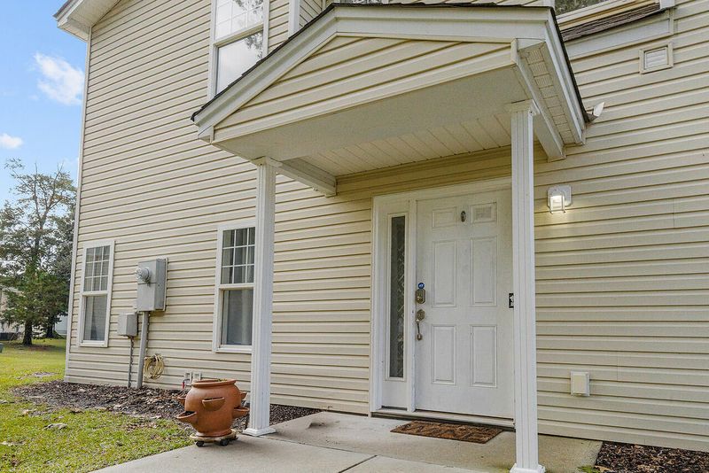 154 Grand Oaks Dr, Ladson, SC 29456