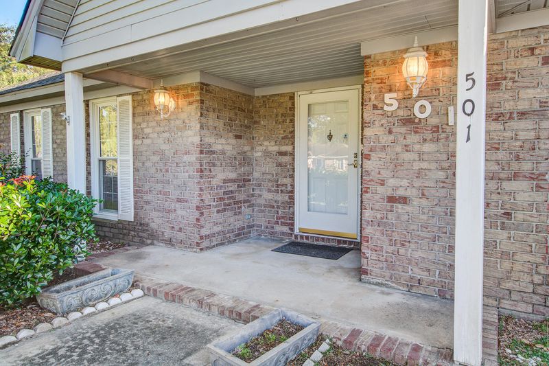 501 Beauregard Rd, Summerville, SC 29486