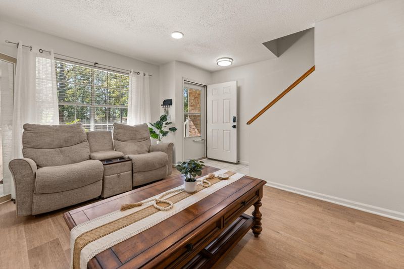 308 Crestview Dr #A, Summerville, SC 29485