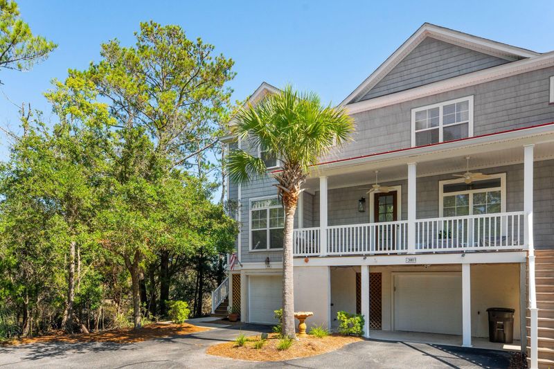 300 Kinloss Country Ln, Mount Pleasant, SC 29466