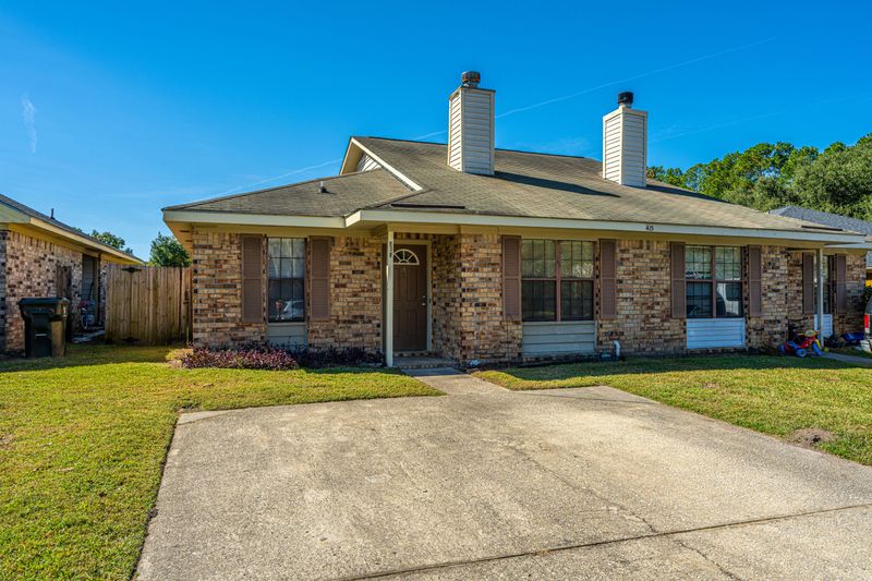 415 Erskine St #A, Ladson, SC 29456