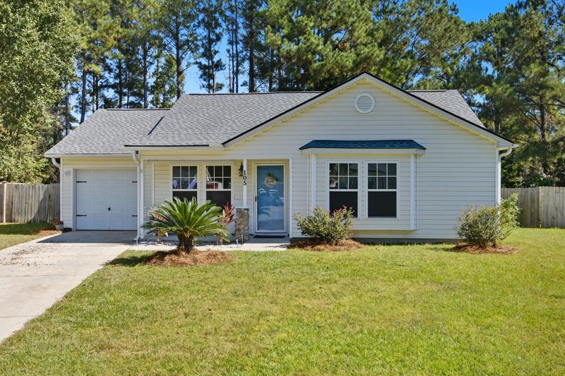 105 Cross Tie Ct, Summerville, SC 29486