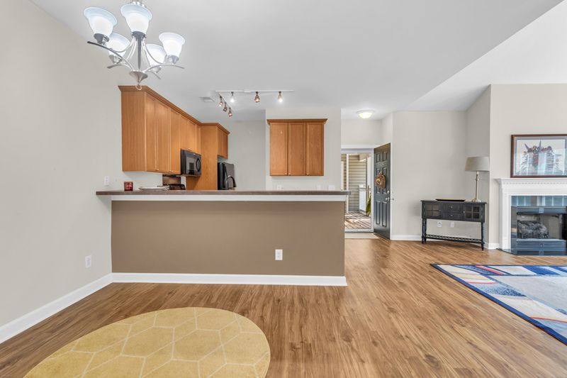 1305 Grove Park Dr, Charleston, SC 29414