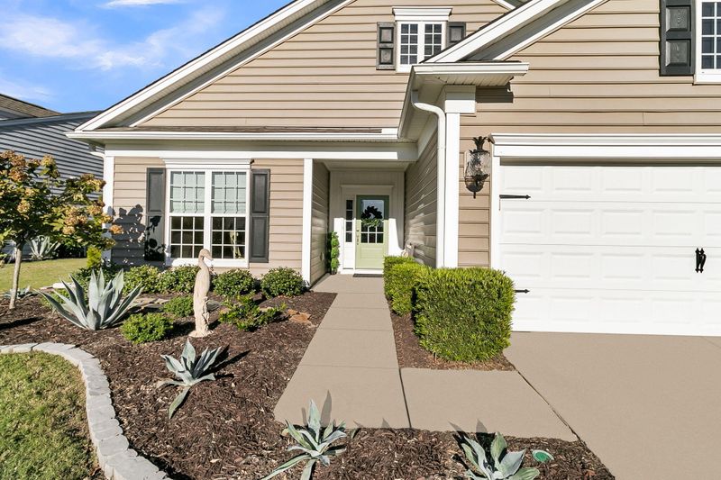 548 Tranquil Waters Way, Summerville, SC 29486