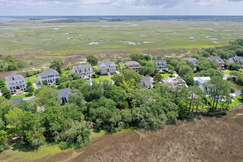 578 Island Walk East, Mount Pleasant, SC 29464