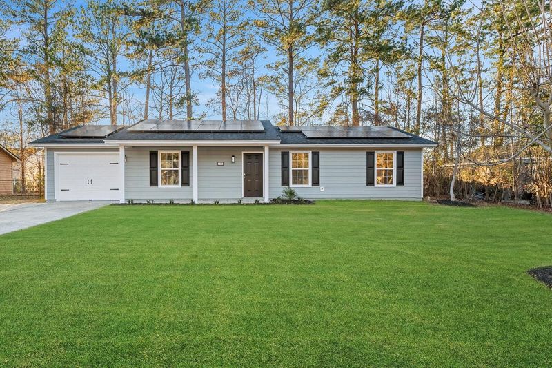 444 Longleaf Dr, Summerville, SC 29483