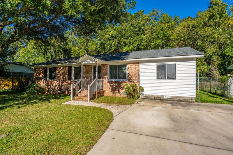 1884 Taberwood Cir, Charleston, SC 29407