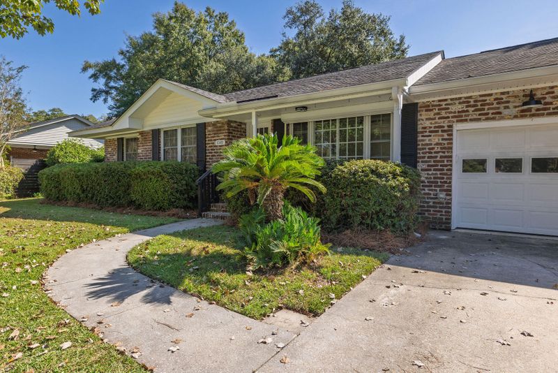 1501 Birthright St, Charleston, SC 29407
