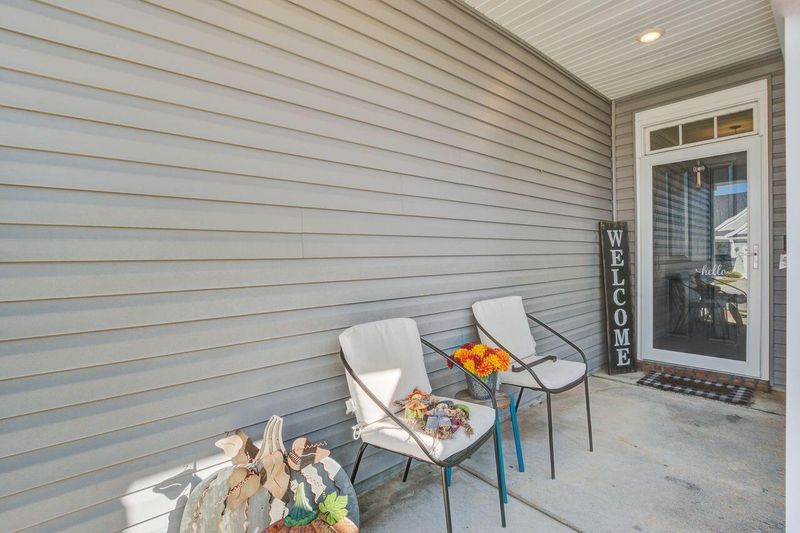 141 Ancestry Ln, Moncks Corner, SC 29461
