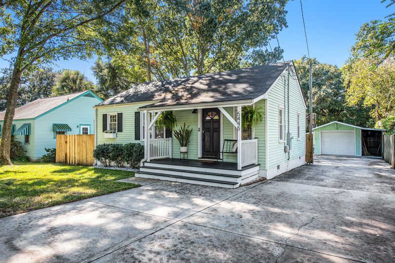 5445 Annette St, North Charleston, SC 29406