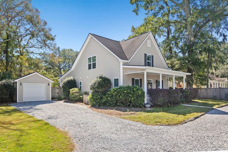 1513 Morgan Campbell Ct, Charleston, SC 29407