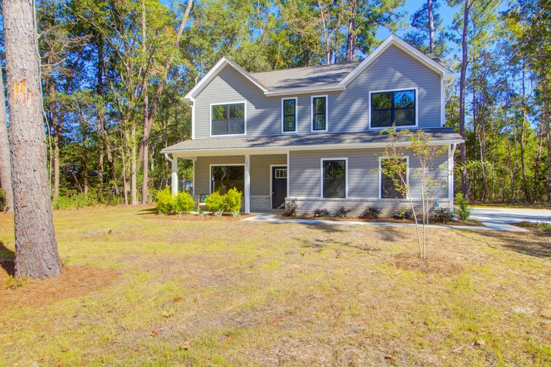 121 Mary Ann Dr, Summerville, SC 29483