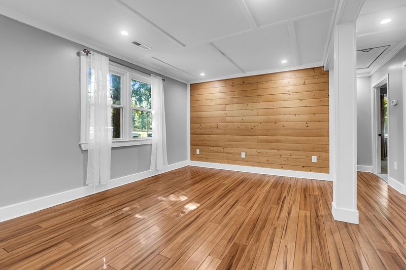 5724 Mineral Springs Rd, Hollywood, SC 29449