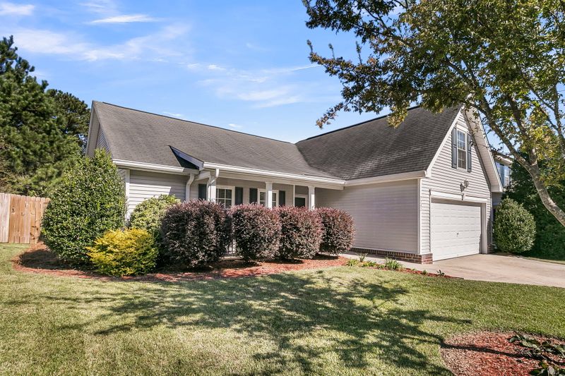 7242 Sweetgrass Blvd, Hanahan, SC 29410