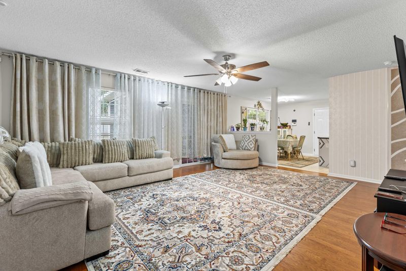 7920 New Ryder Rd, North Charleston, SC 29406