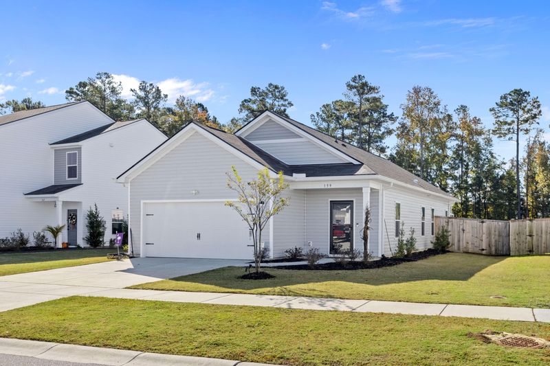 159 Pine Crest View Dr, Summerville, SC 29486