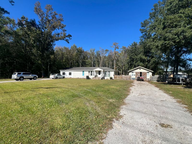 3960 N Highway 17a, Jamestown, SC 29453