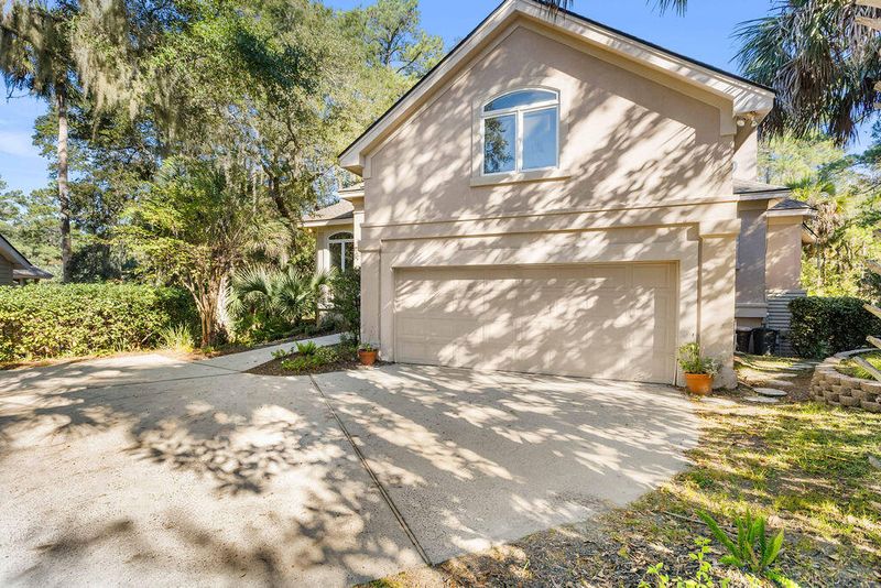 2106 Kings Pine Dr, Johns Island, SC 29455