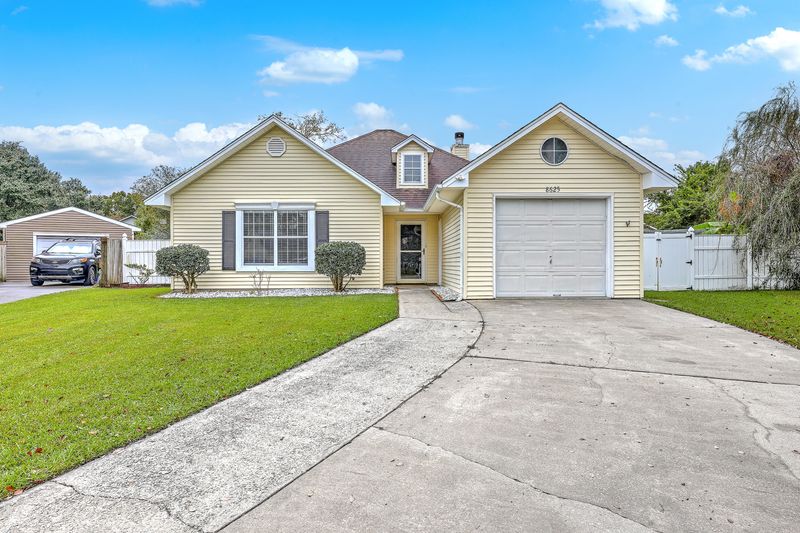 8625 Bentwood Dr, North Charleston, SC 29406