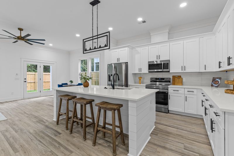 4844 Nesbitt Ave, North Charleston, SC 29405