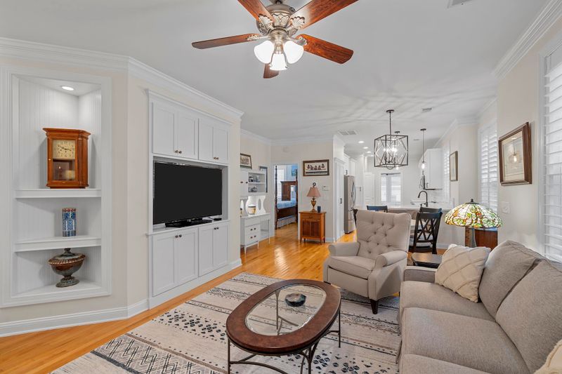2267 Daniel Island Dr, Charleston, SC 29492