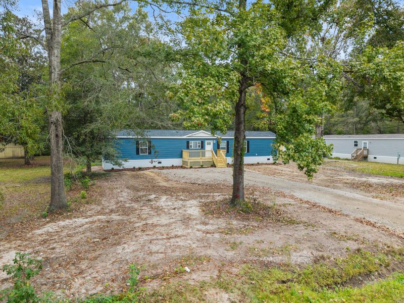192 Dean Dr, Summerville, SC 29483