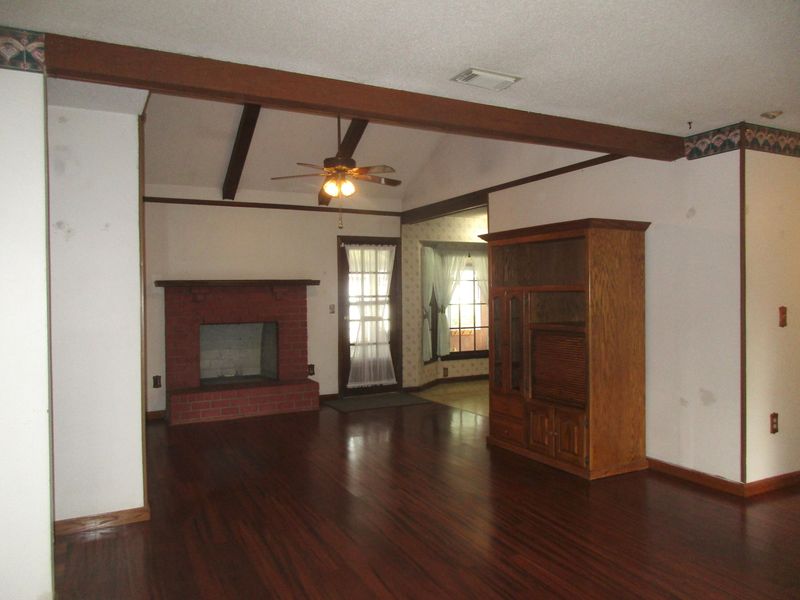 604 Longstreet St, Summerville, SC 29486