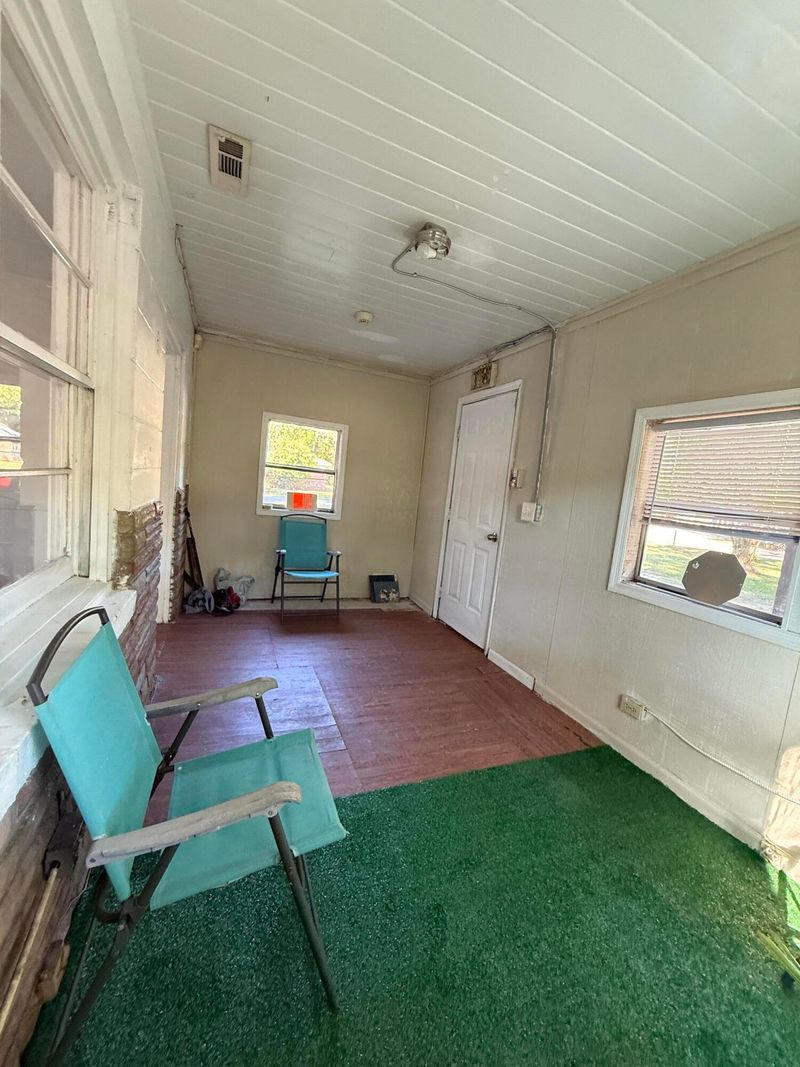 715 Yew St, Charleston, SC 29407