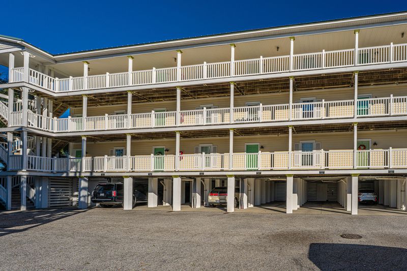 2262 Folly Rd #1a, Charleston, SC 29412